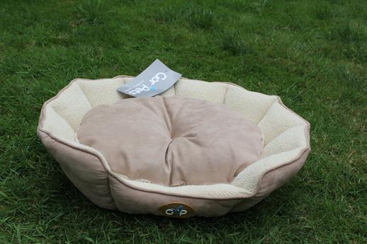 GorPets Venus Cat Bed – Fawn