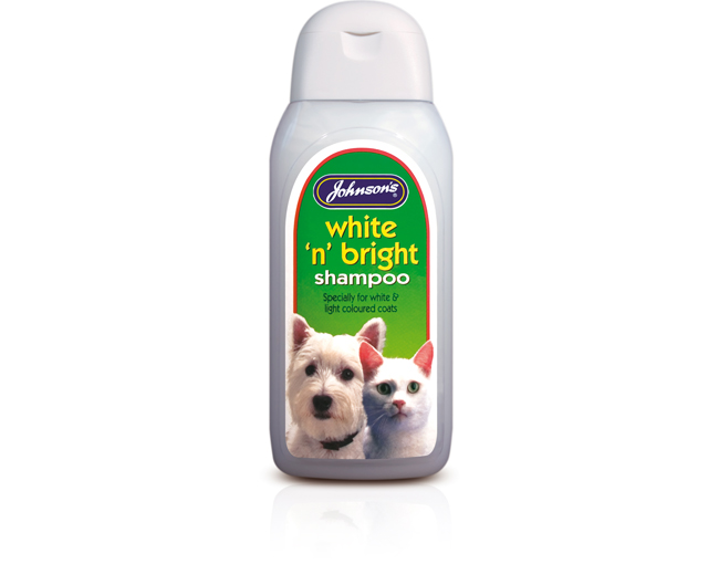 Johnsons White n Bright Shampoo 200ml