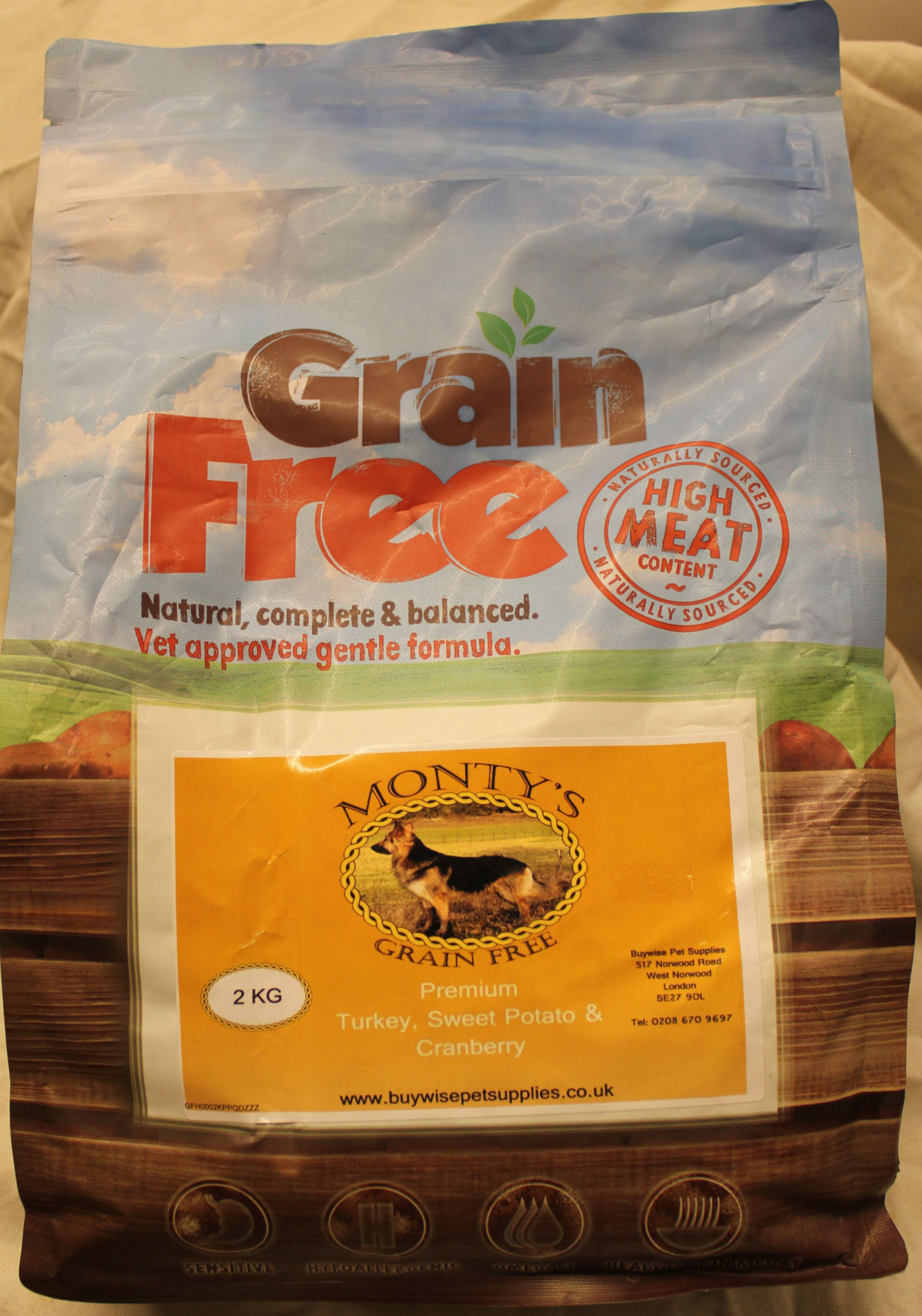 Montys Grain Free Turkey, Sweet Potato & Cranberry 2kg